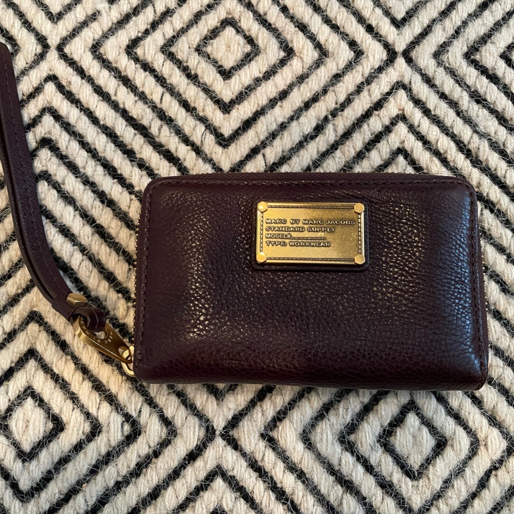 ❌SOLD❌ Marc by Marc Jacobs Zip Wristlet Wallet
